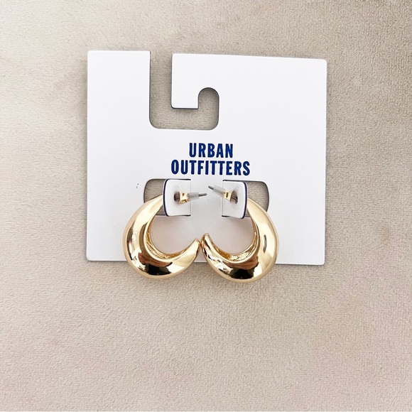 NWT Urban Outfitters Gold Half Hoops - Picture 1 of 3